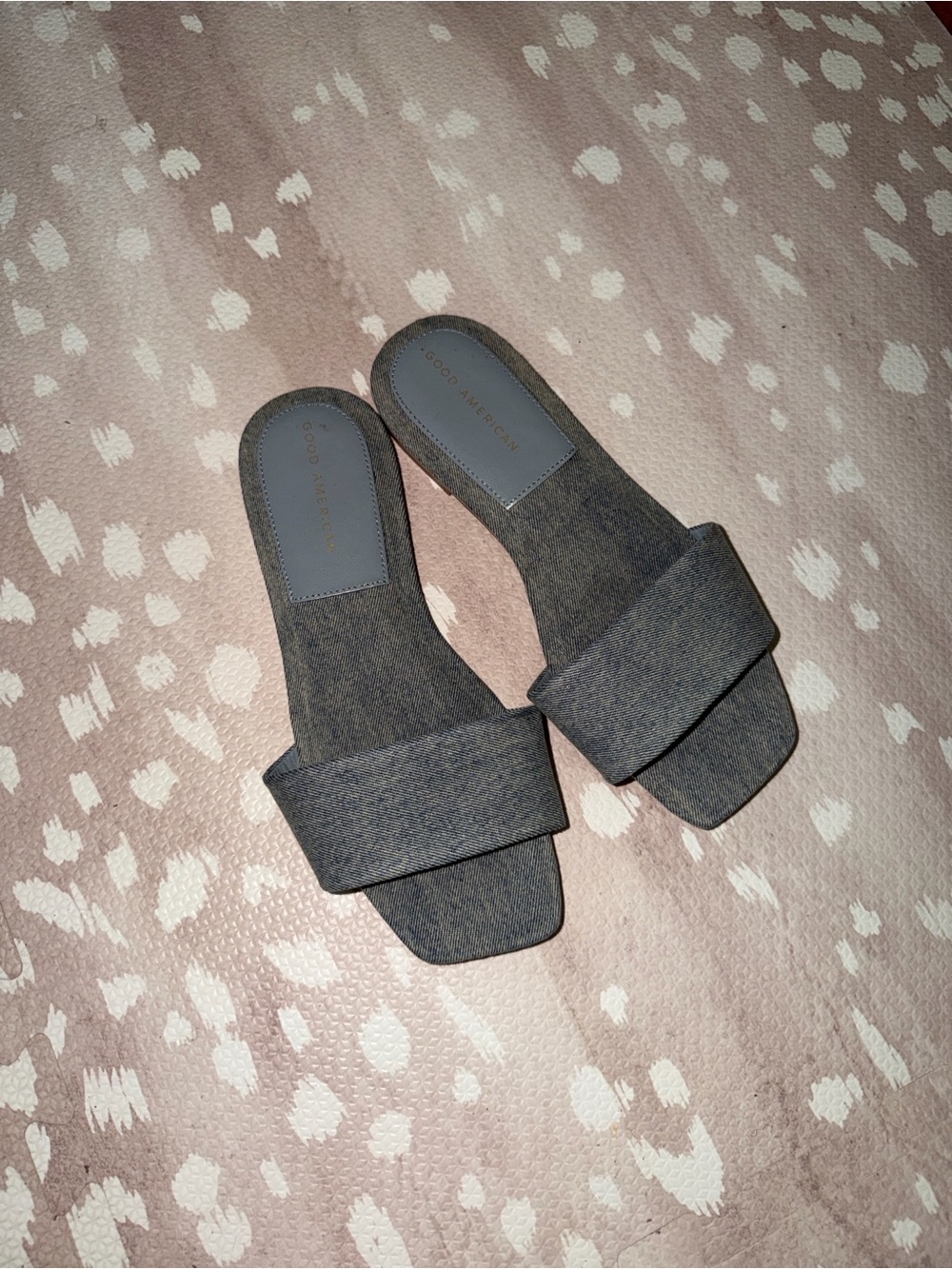 Good American Gray Blue Denim Slide Mules